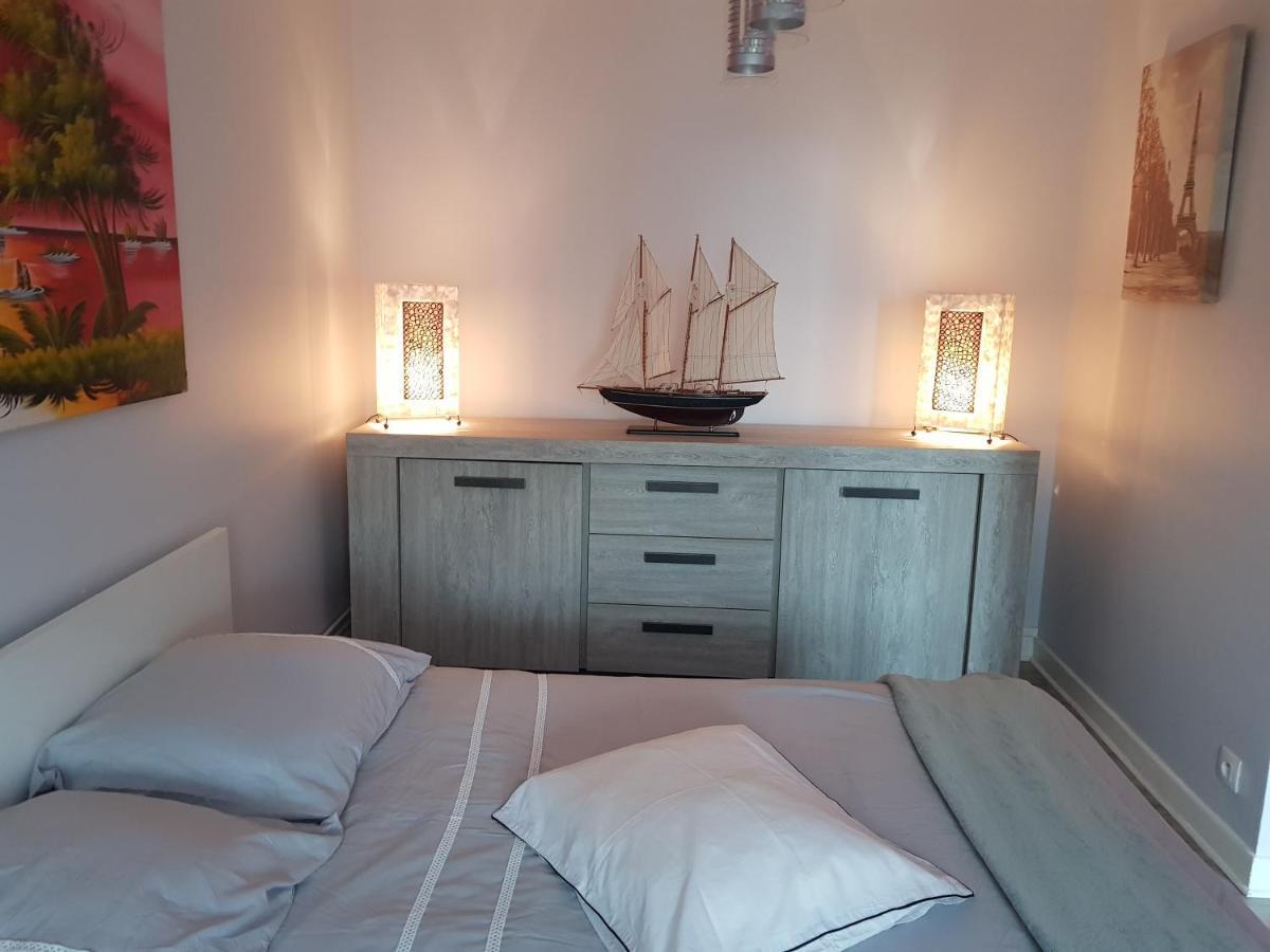 Chambres A Louer Dans Appartement Balcon - Wifi - Parking Gratuit Невер Экстерьер фото