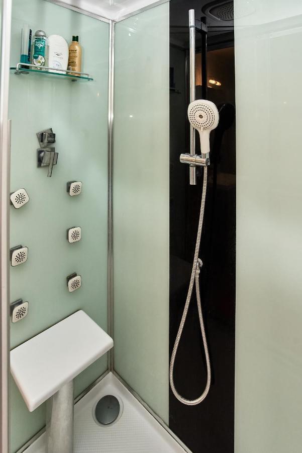 Chambres A Louer Dans Appartement Balcon - Wifi - Parking Gratuit Невер Экстерьер фото