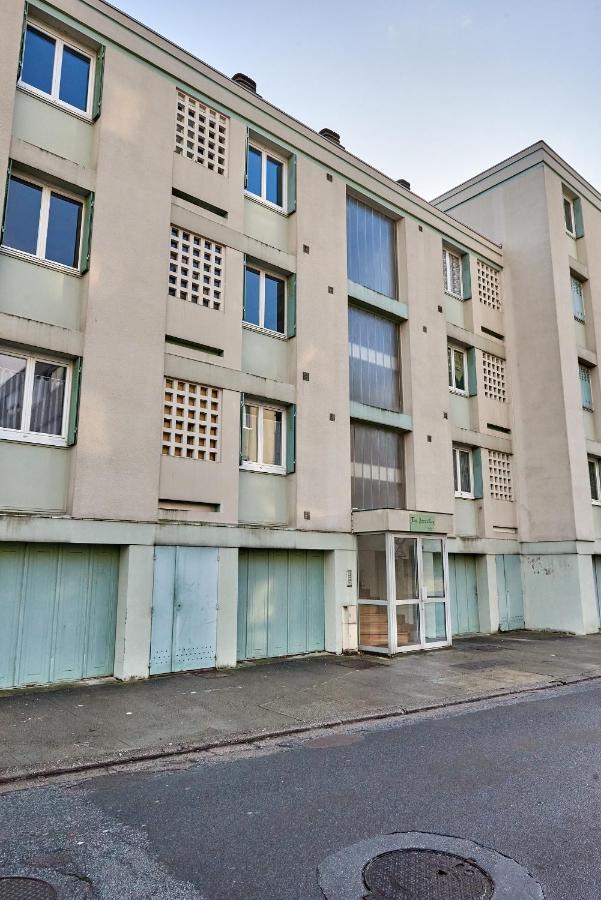 Chambres A Louer Dans Appartement Balcon - Wifi - Parking Gratuit Невер Экстерьер фото